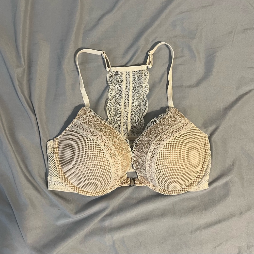 ❌SOLD❌ NWOT Victoria’s Secret Very Sexy Lace Push Up Bra